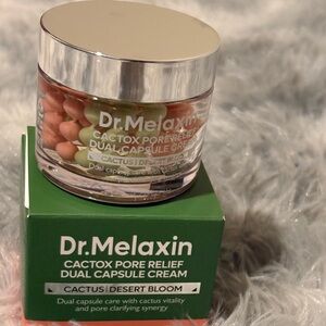 Dr Melaxin Cactox Pore Relief Dual Capsule Cream - Green and Pink
